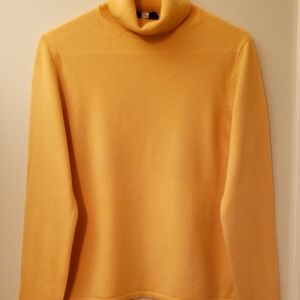 Saks Fifth Avenue 100% Cashmere Sweater Size Large